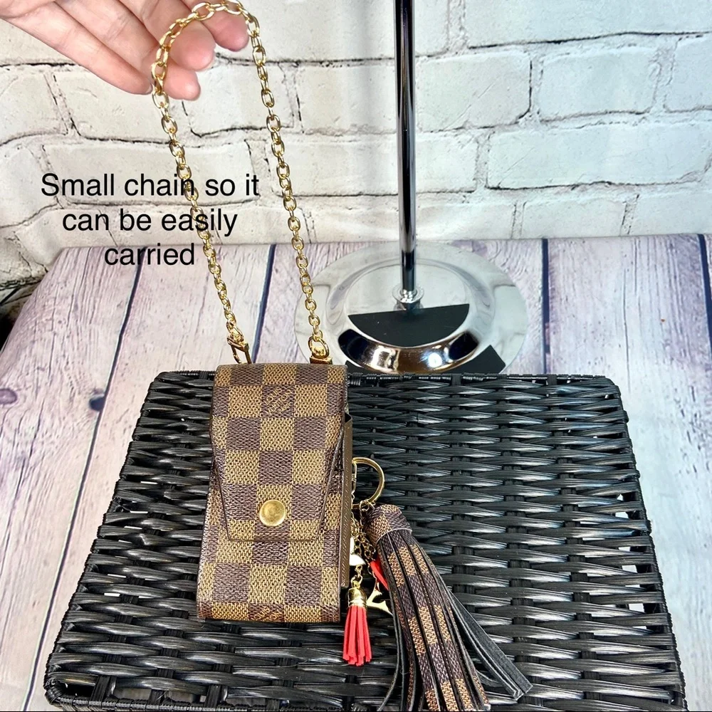Louis Vuitton key fob holder pouch keychain in Damier Ebene with bag charm - Picture 2 of 16